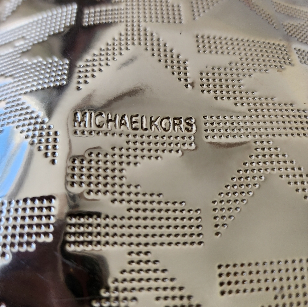Michael‎ Kors Berkley Clutch, gold metallic monogram, clutch - Picture 9 of 11